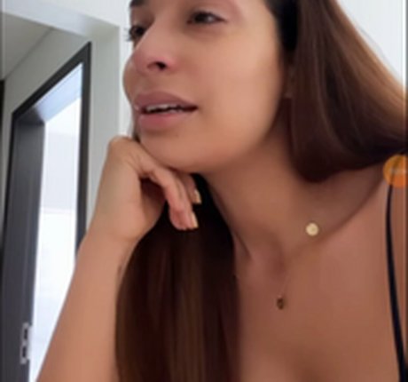 Lamiya Slimani sexe de star du porno archive