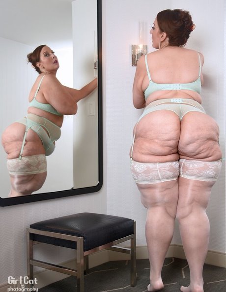 fans de poitrine plate uniquement xxx adulte photos