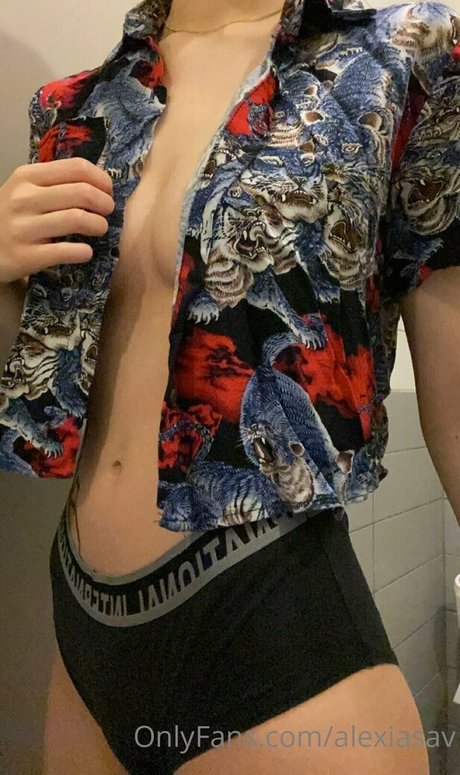 Alexiasav actrice pornographique photos