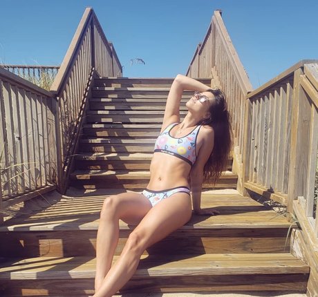 kastaclysm modèle nu photos