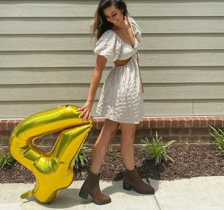 kastaclysm actrice exclusive image