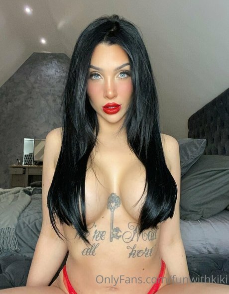 Funwithkiki nus de stars du porno archive