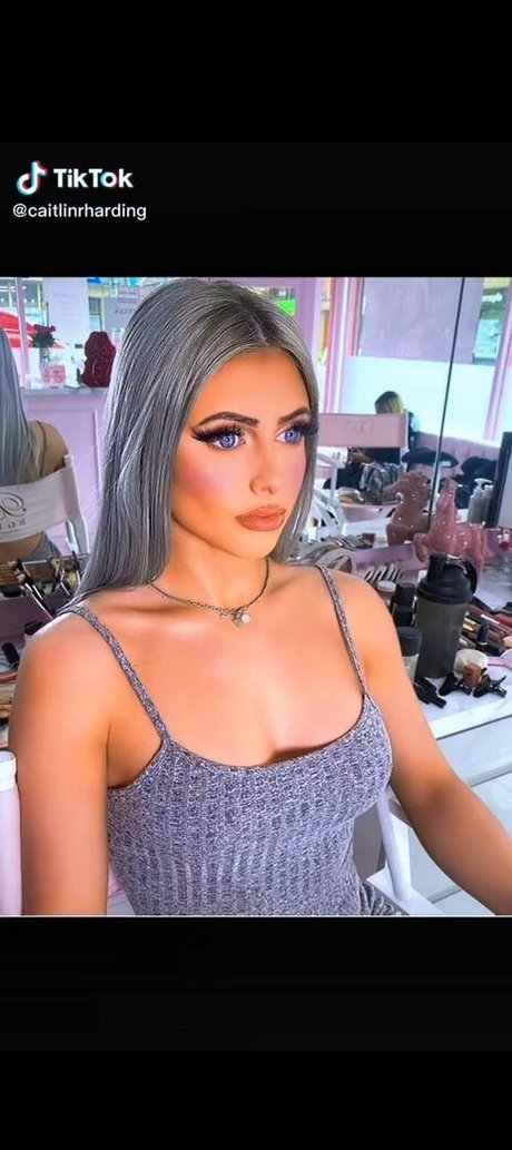 Caitrhx étoile xxx galeries