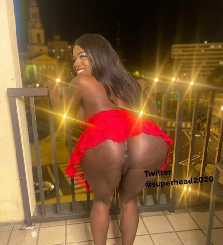 Carmen Brown star du porno chaud image