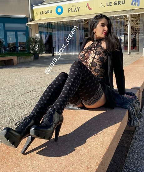 Sara Your Dream_ étoile galeries