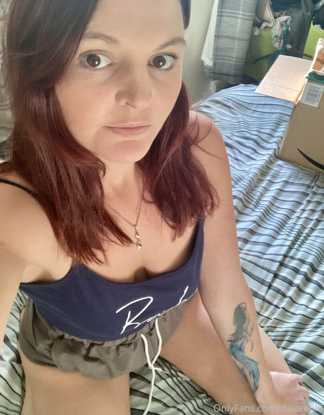 daizeeblu étoile nue galeries