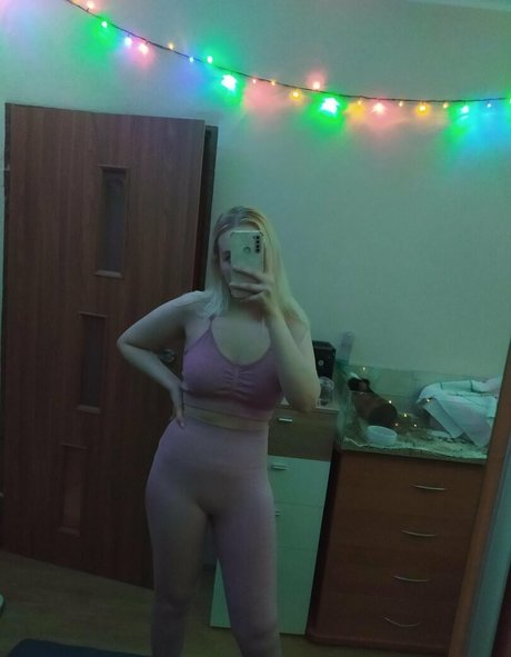 mamelons gonflés onlyfans érotique chaud des photos