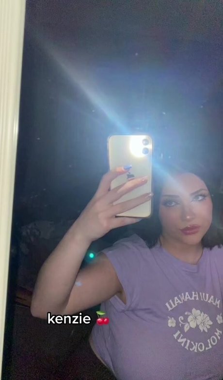 Kenzie A actrice adulte photos