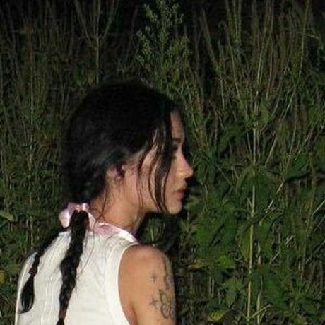 Madylina Renee modèle magnifique galerie