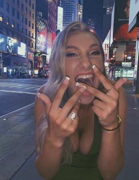 Livipip actrice sexy archive