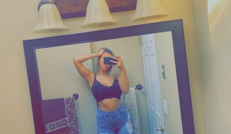 Livipip modèle joli photo