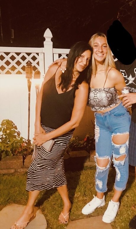 Livipip star du porno adulte photo