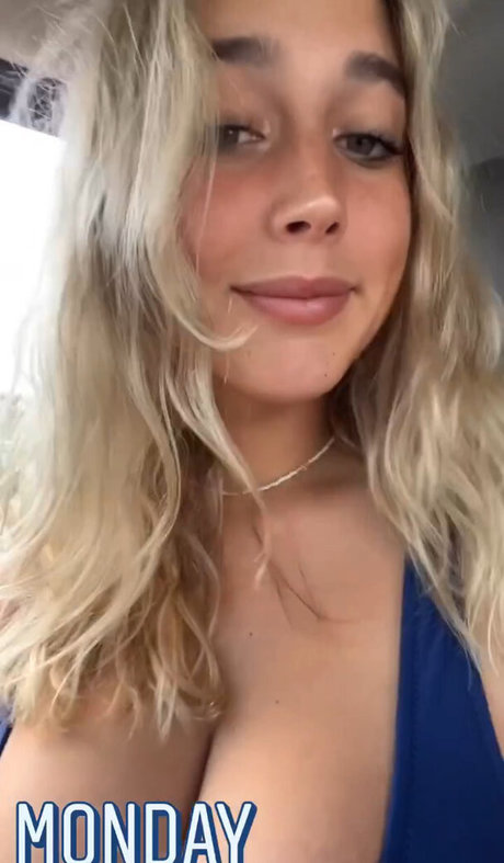 Lexi R modèle joli photo