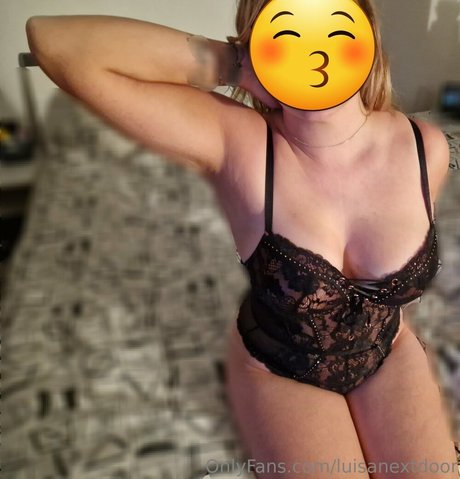 luisanextdoor star du porno belle photos