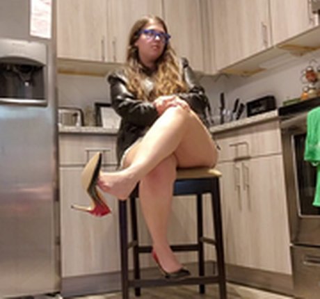 Lisa ASMR sexe star des photos