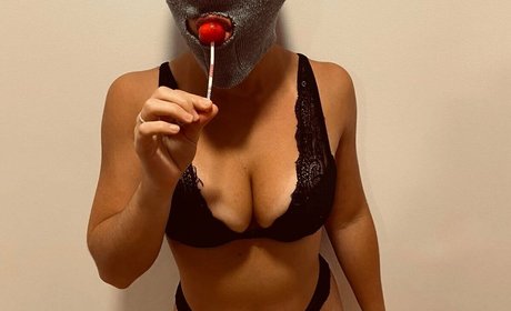 redmil star du porno en haute qualité photos