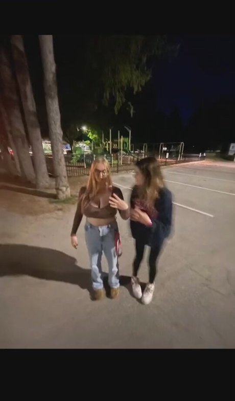 belle-fille onlyfans érotique sympa des photos