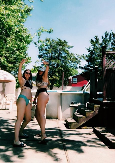 Hannah V star du porno chaud images