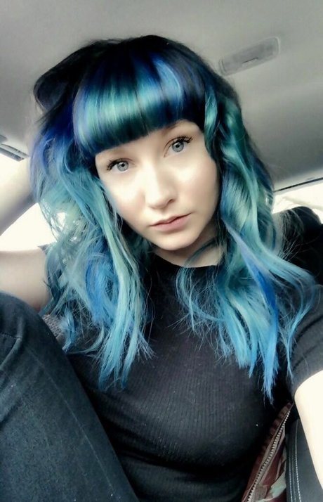 Laurenlolo13 star du porno adulte des photos