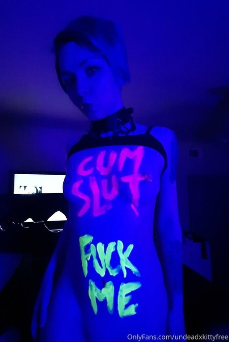 undeadxkittyfree beau modèle image