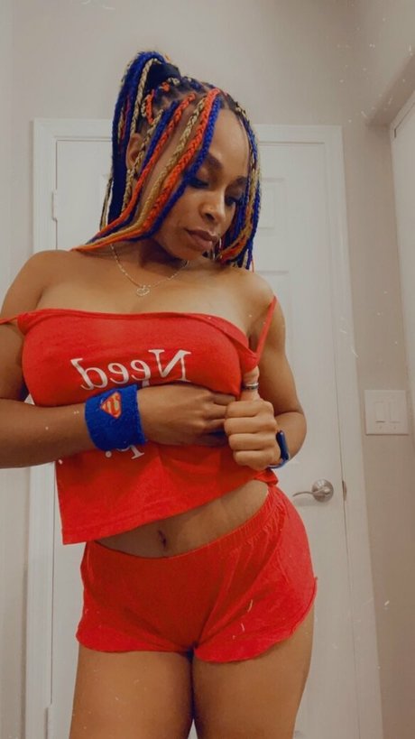 supergirltj free haut modèle des photos