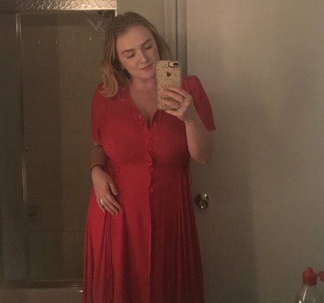 Cayley M star du porno adulte des photos