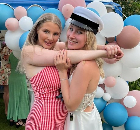 sexe en cuisine onlyfans sexy érotique photo