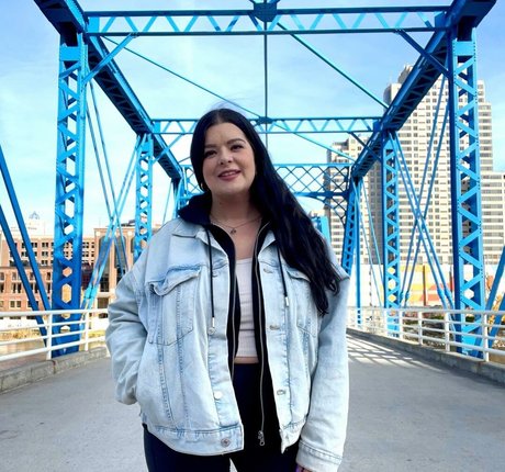 Terrisa Bukovinac beau modèle archive