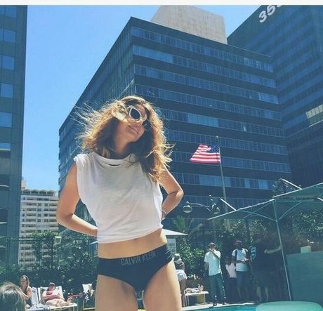 Stacey Dooley joli modèle images