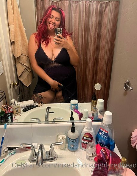 inkedandnaughtyredhead sexe star du porno image