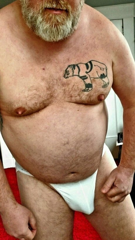 bearinheat modèle xxx des photos