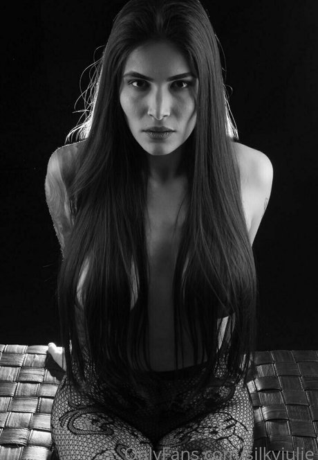 silkyjulie sexe star du porno photo