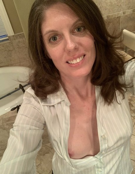 bustybrooke1 star du porno de haute qualité galeries