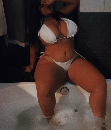 Pqnaai modèle adulte photo