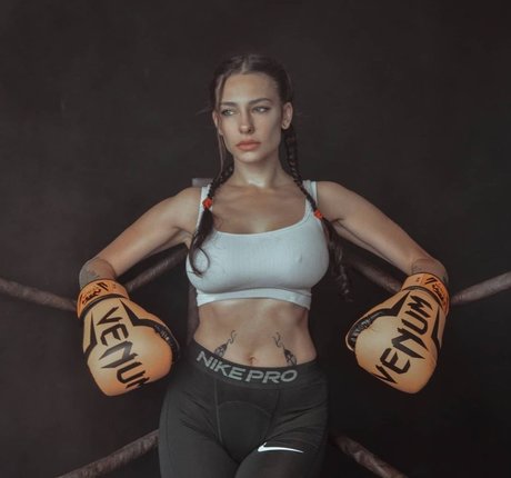 Kit Lilith star du porno xxx archive