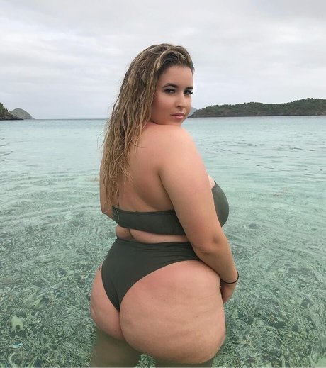 fellation sur la plage onlyfans porno nus image