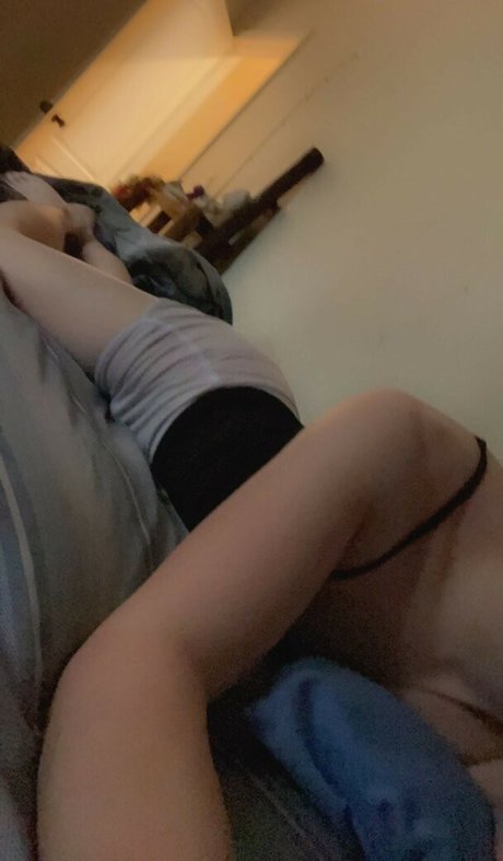 Femboy Fishing modèles nus image