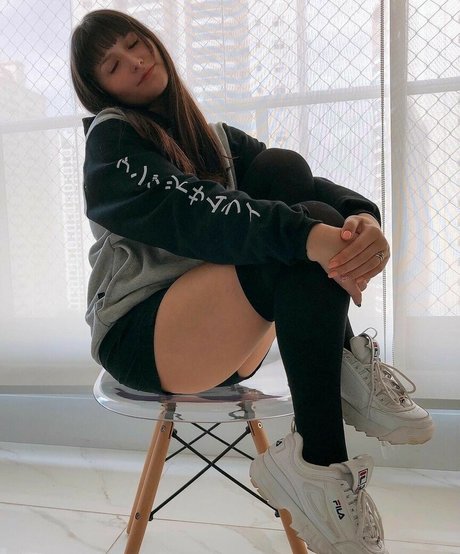 Thais Matsufugi star du porno en haute qualité galeries