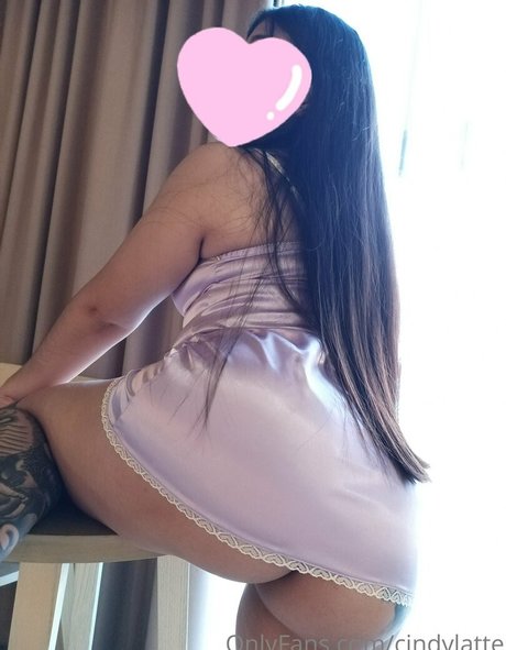 cindylatte modèle pornographique img