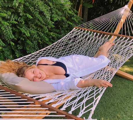 Amanda R star du porno adulte photos