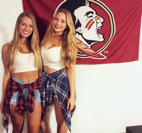 Amanda R modèle adulte img