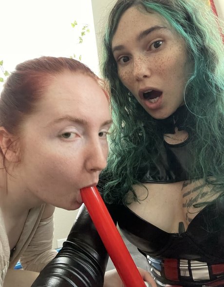 eeveebeevip joli modèle archive