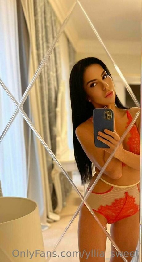 ylia sweet actrice sexy collection