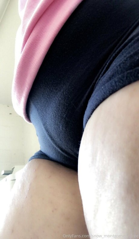 snow montgomery free mannequin images