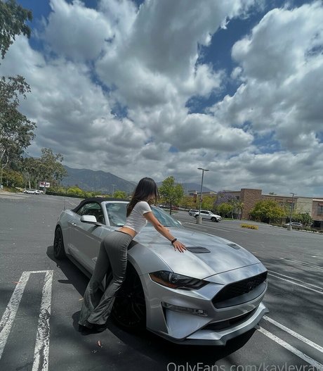 blonde transexuelle onlyfans hd parfait photos