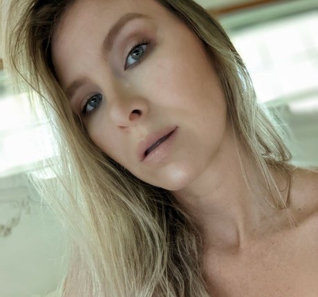 Mallory Moore actrice photos