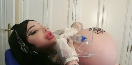 lurciferadollx sexe star des photos