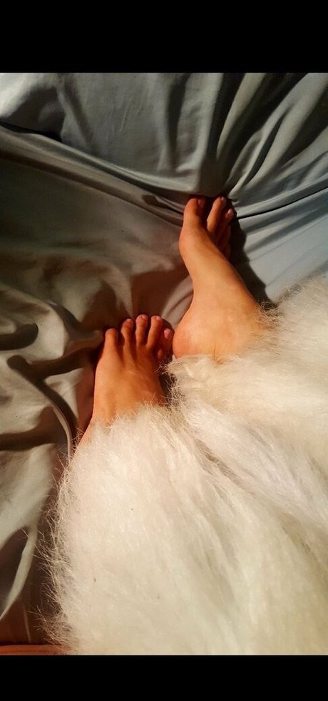 ewiika envy étoile nue photos