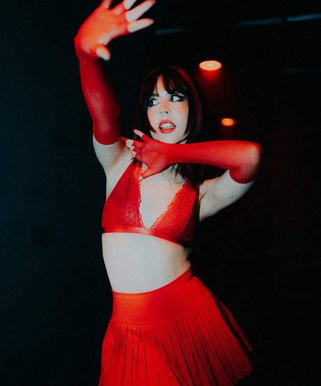 Mikaila Delgado jolie star du porno des photos