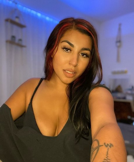 gabrielamal_ étoile nue image